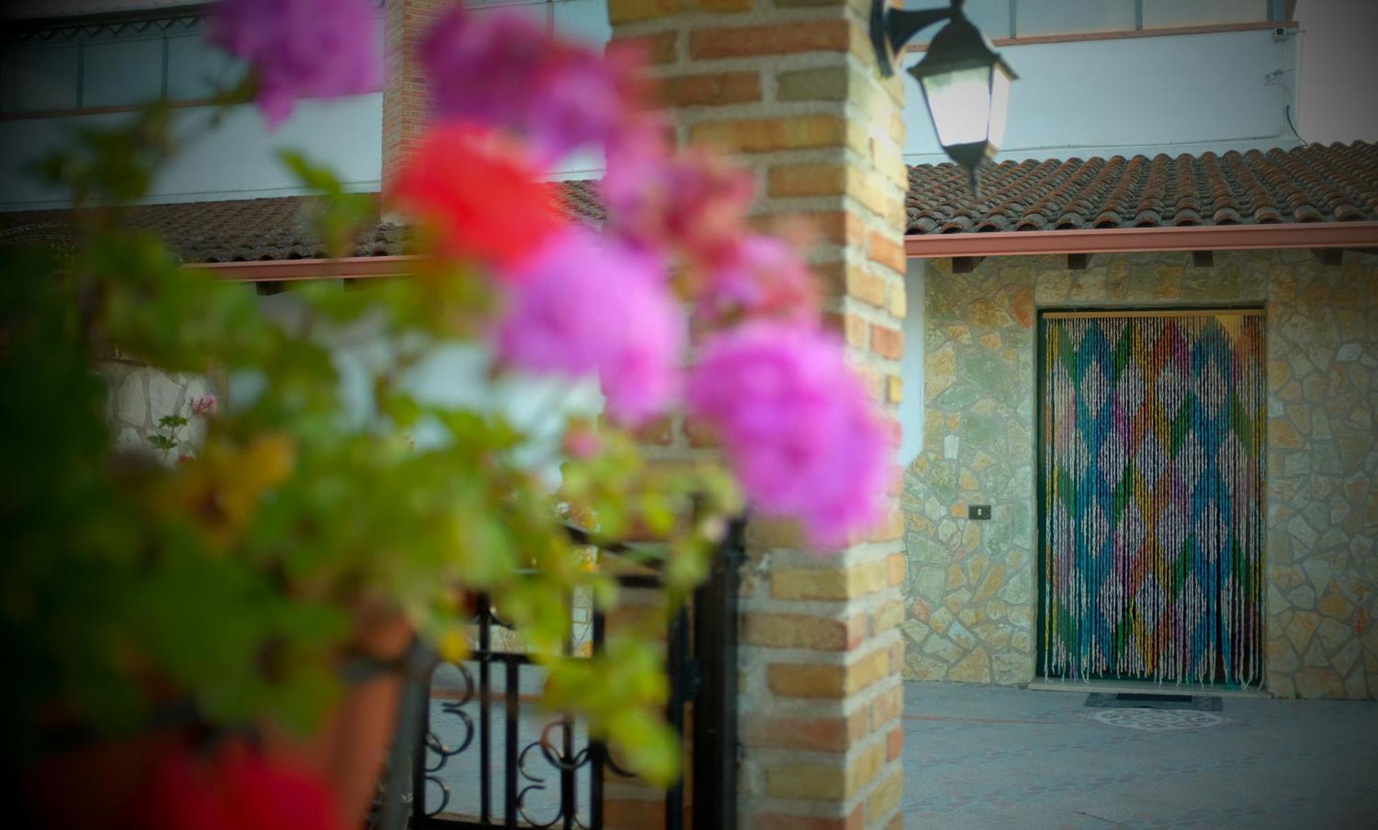 Resort Valle Del Re Partinico Exterior photo